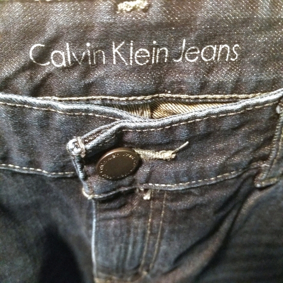 Calvin Klein Jeans - Picture 3 of 8